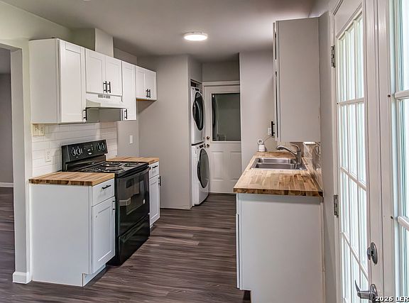 4th image of 4319 Algruth Dr