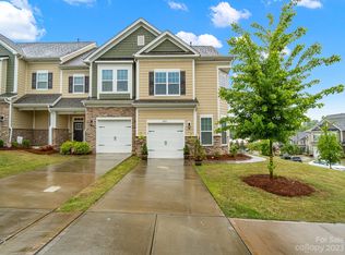 4959 Harris Woods Blvd, Charlotte, NC 28269