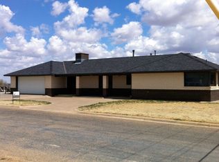 719 S 7th St, Canadian, TX 79014