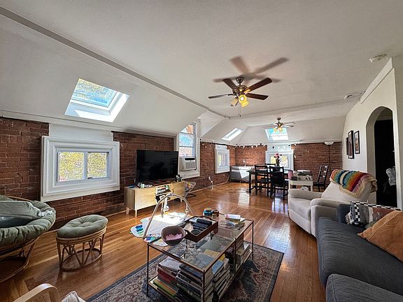 2nd image of 59 Trumbull St APT 9