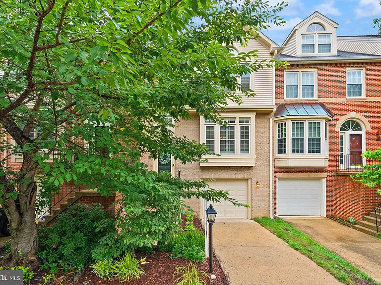 3855 Inverness Rd — Photo 4