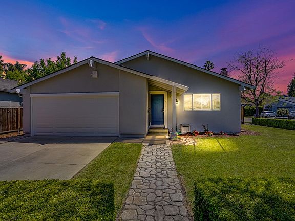 3rd image of 4368 Crescendo Ave