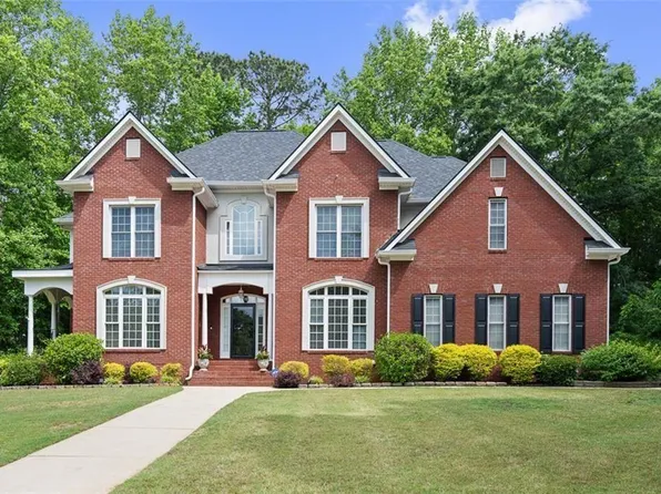 160 Torrey Pines Ct, Newnan, GA 30265