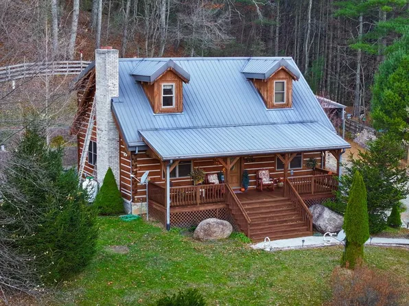 1831 Clito Rd, Fries, VA 24330