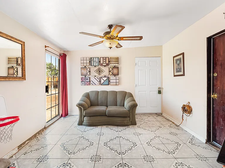 15939 Mojave St — Photo 4