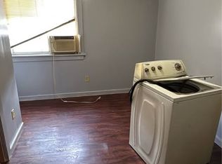 421 Blatchley Ave #3, New Haven, CT 06513