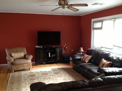 4th image of 1690 Beck Pl