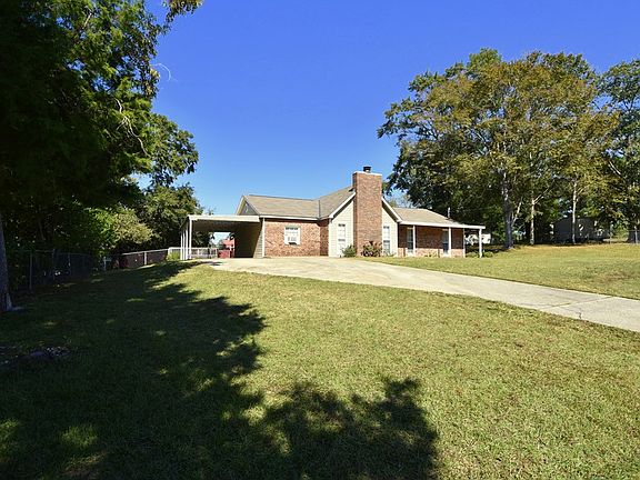 3rd image of 74 Lee Road 441