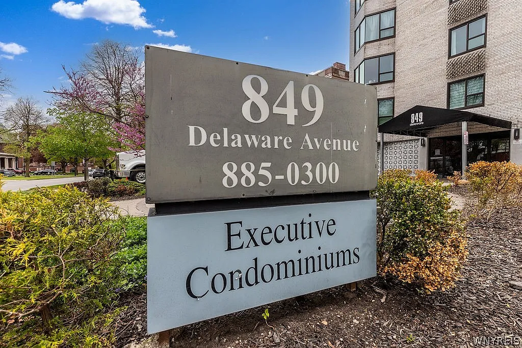 1 bed, 1.0 bath, 539 sqft, $1,575 — Photo 2