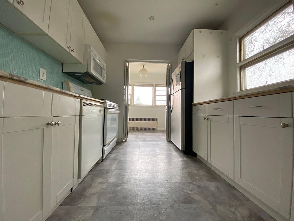 1st image of 347 N Fulton Ave