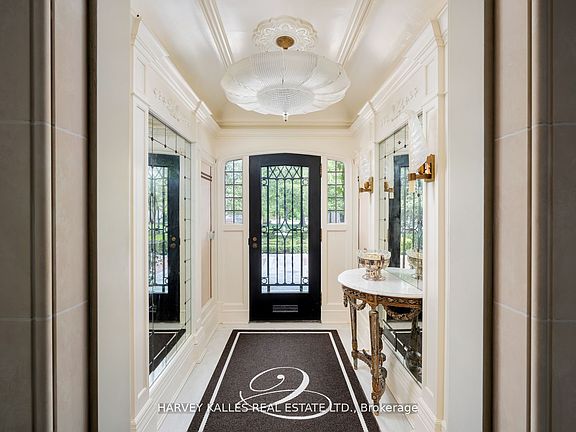 2nd image of 175 Teddington Park Ave