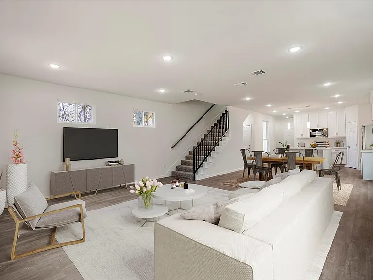 6513 Goldspier St — Photo 9