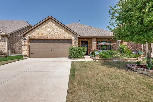 2920 Brazos Dr Photo 1
