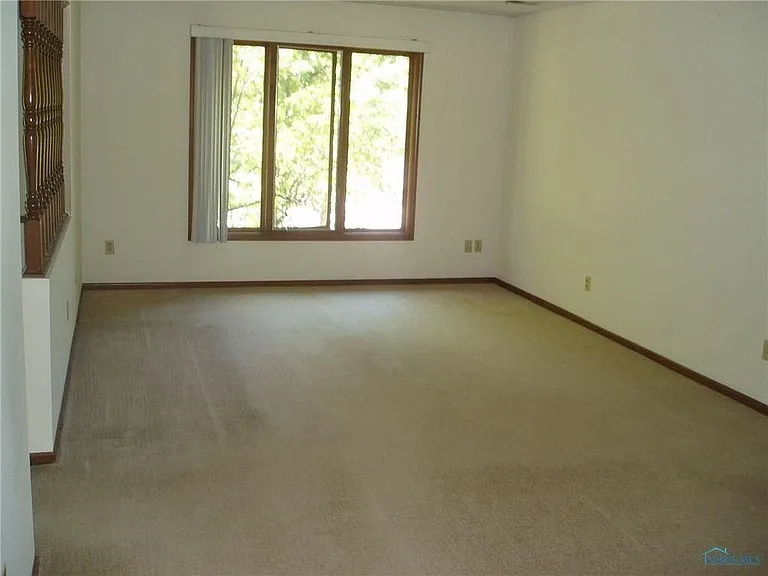 2256 Rockspring Rd #5 — Photo 2