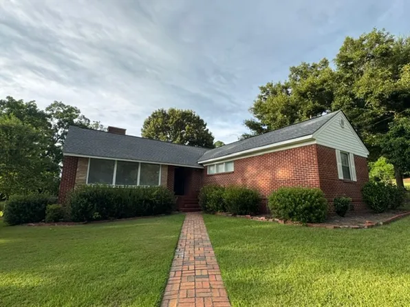 2 Brookside Dr, Wetumpka, AL 36092