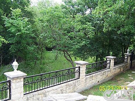5th image of 3032 Rolling Wood Ln
