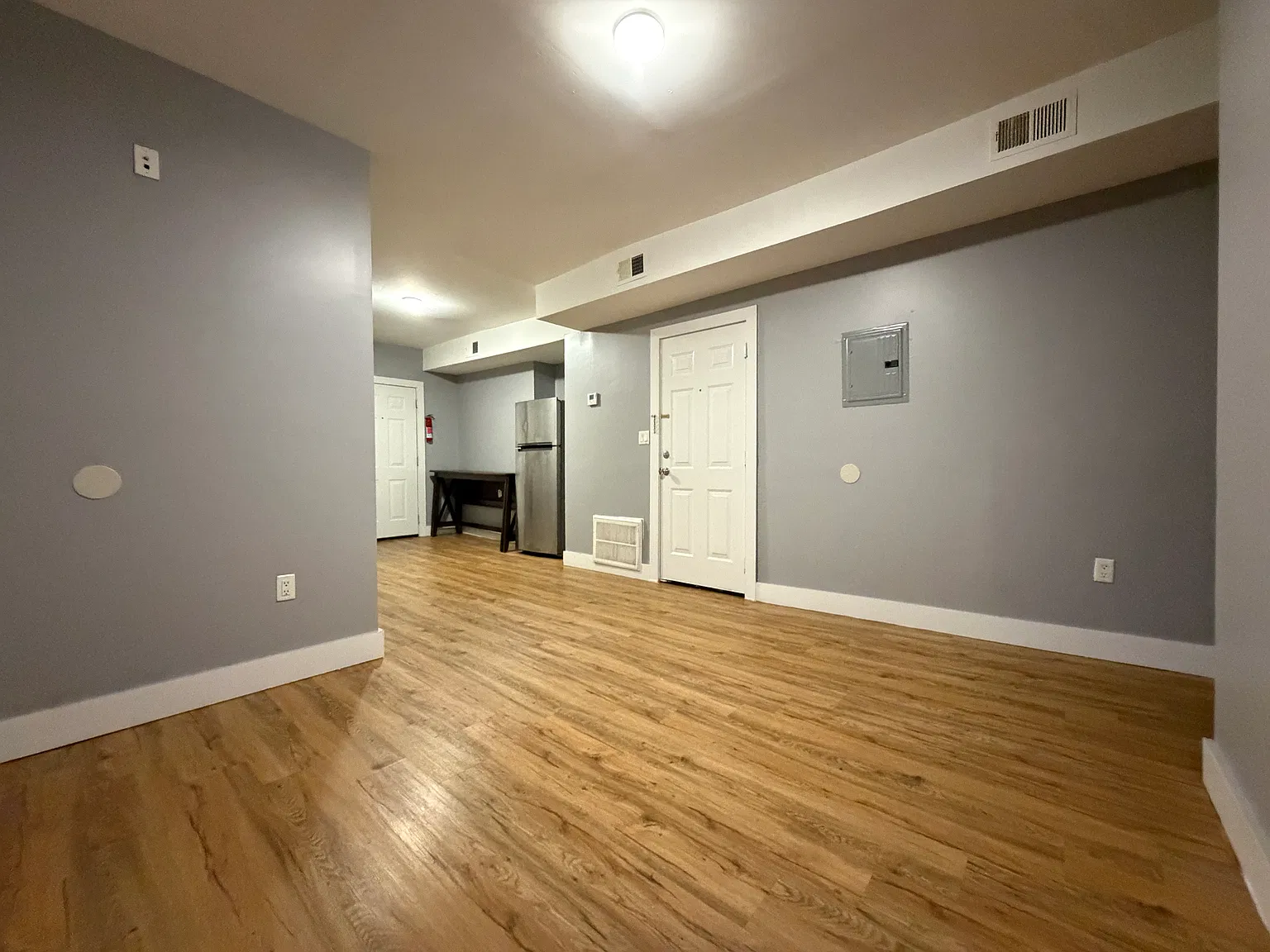 3 bed, 750 sqft, $1,850 — Photo 4