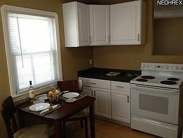 5th image of 4251 W 210th St