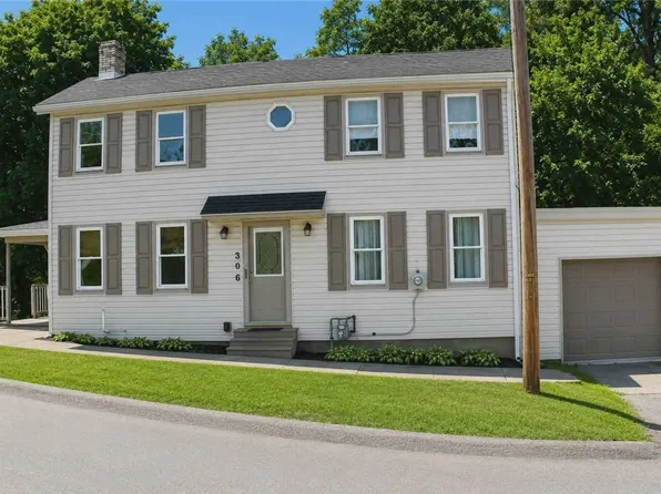 306 Clarion St, East Brady, PA 16028