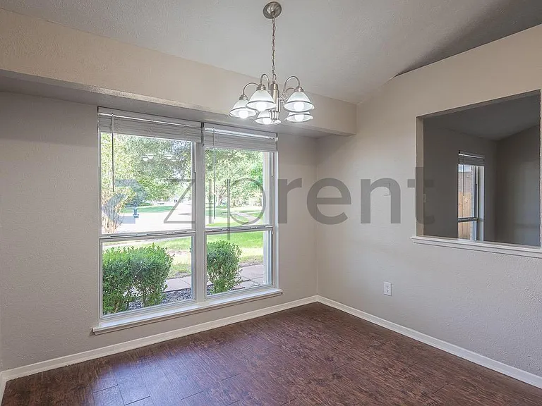 24022 Four Sixes Ln — Photo 9
