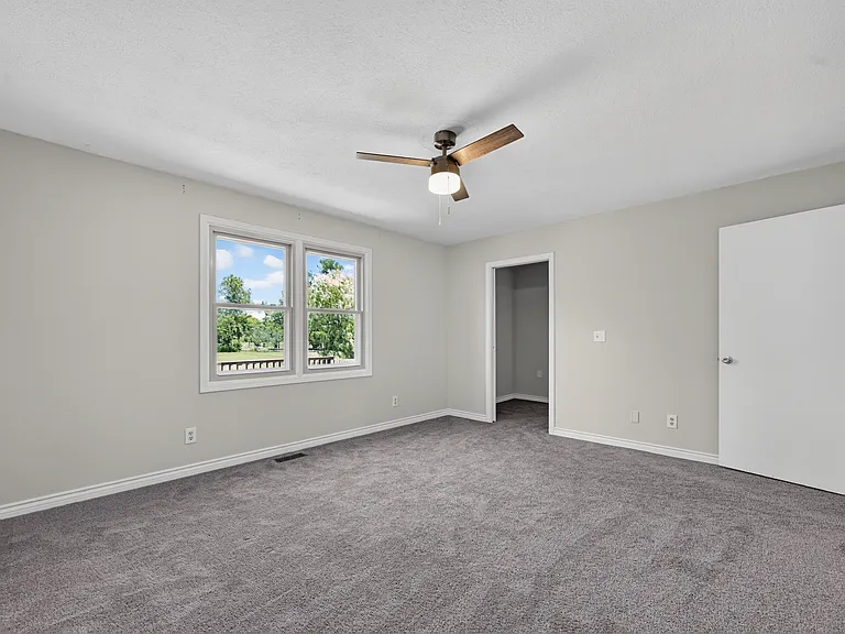 6611 Textile Rd — Photo 53