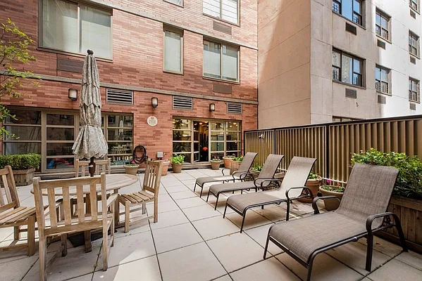 Rented by Keller Williams NYC | media 11