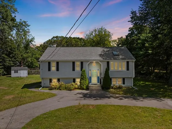 110 Cambo St, Brockton, MA 02301