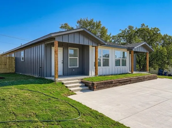 113 Fisher St #A & B, Elgin, TX 78621