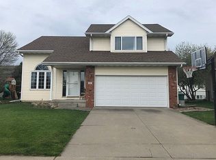 727 SE Kensington Rd, Ankeny, IA 50021