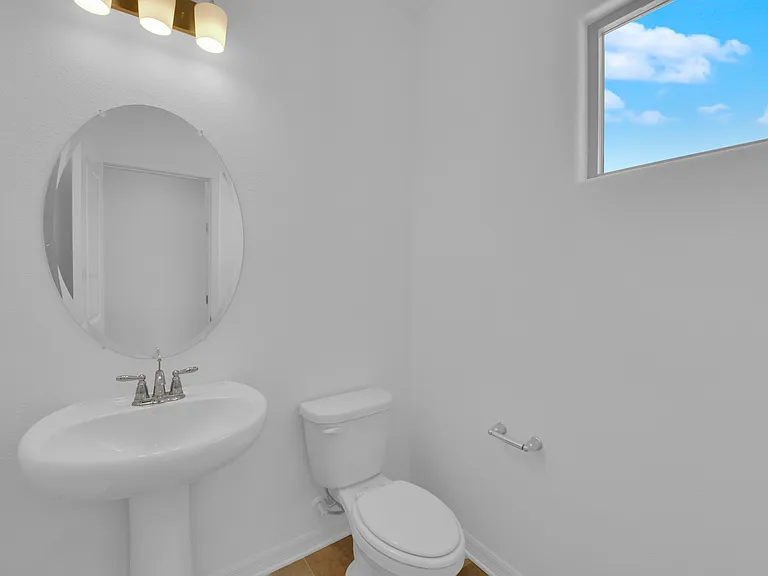10462 Emerald Rye St — Photo 11