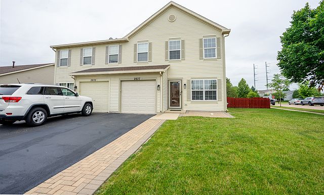 1st image of 2837 Oakmont Dr
