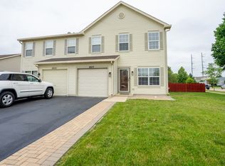 2837 Oakmont Dr, Montgomery, IL 60538