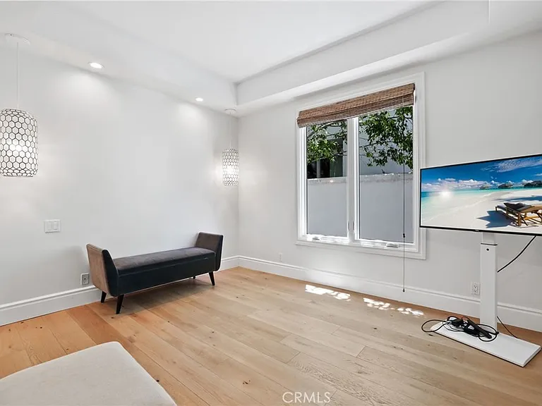 34312 Port Lantern — Photo 16
