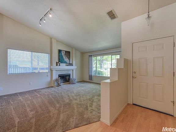 3rd image of 3421 Alyssum Cir