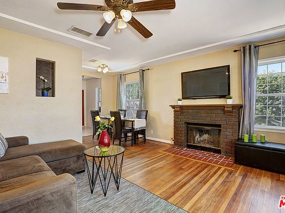 3rd image of 6641 Blewett Ave