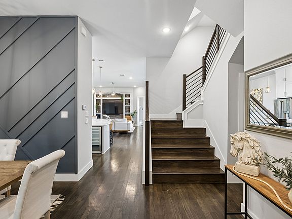 2nd image of 5105 Artemesia Ln