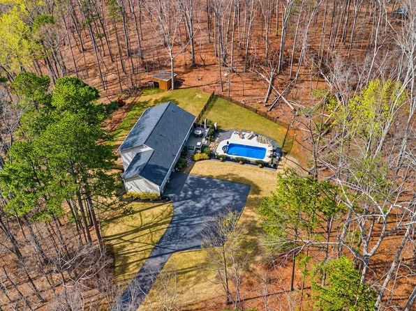 430A Valley Rd, Dawsonville, GA 30534