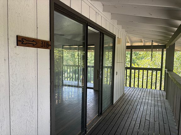 3rd image of 86 Hillside Dr #318