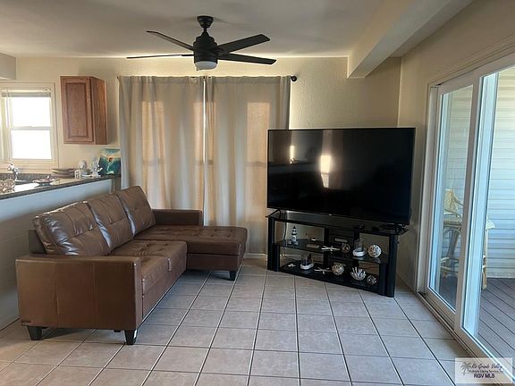 4th image of 401 Island Ave Unit 60A