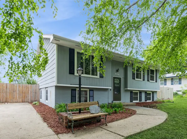 1903 W 5th Ave, Indianola, IA 50125