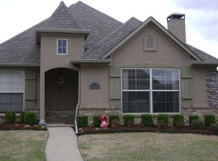 3203 SW Stonepoint Ave, Bentonville, AR 72712