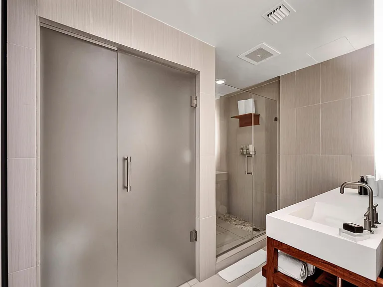 3101 Bayshore Dr #602 — Photo 17