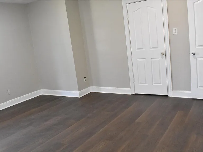 8113 Bigwood St — Photo 13
