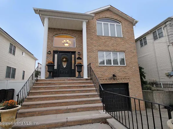 17 Samantha Ln, Staten Island, NY 10309