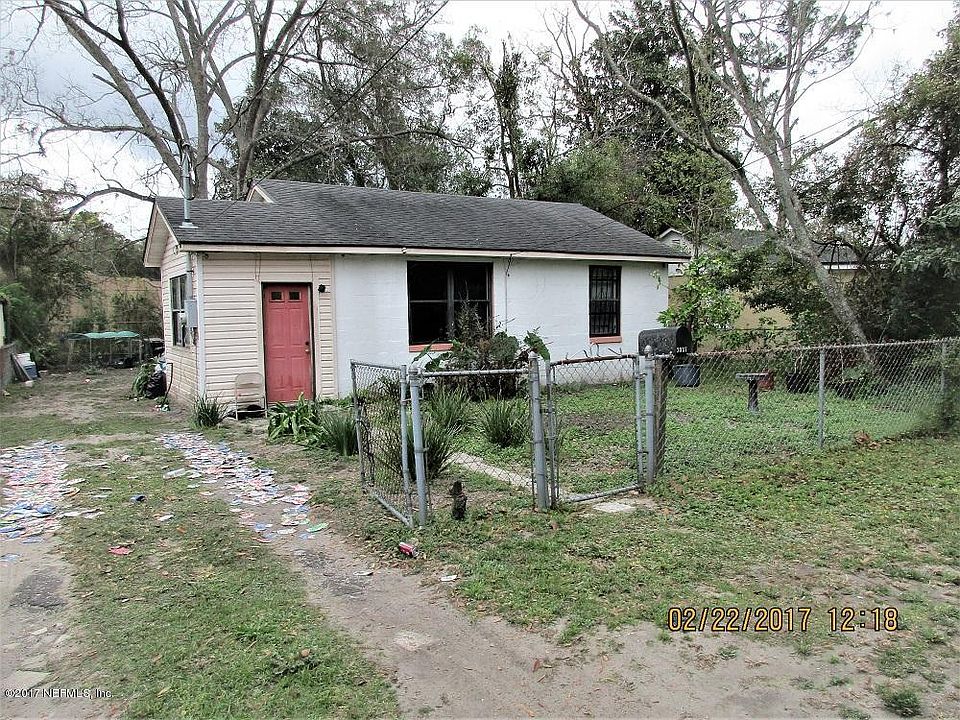 1st image of 3037 Redmond Ave