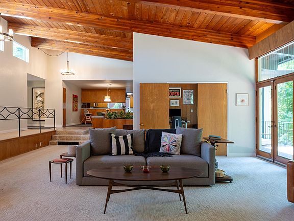 5th image of 4142 Santa Rita Rd