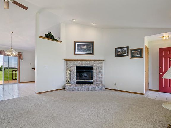2nd image of 4350 Champion Rd