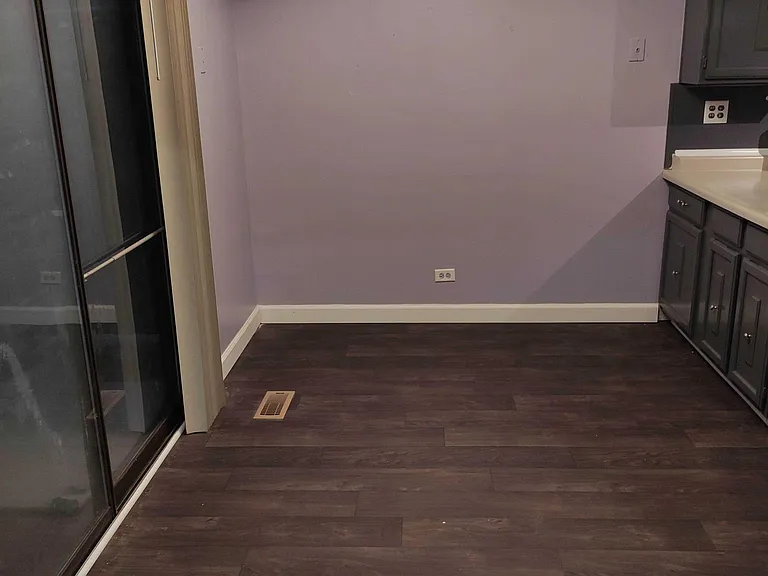 356 Walnut Cir — Photo 8