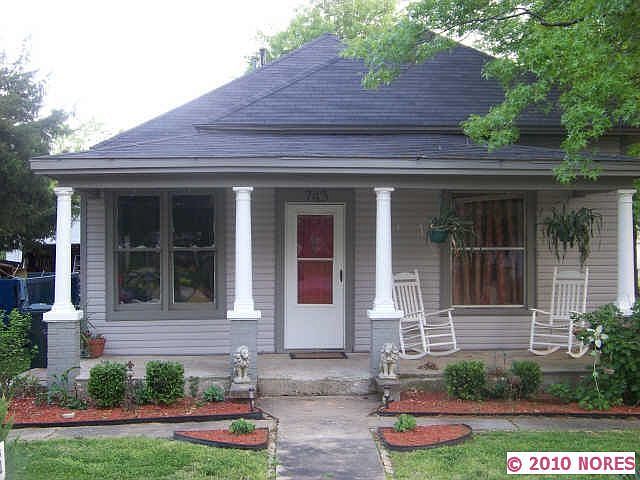 1st image of 743 W 6th St