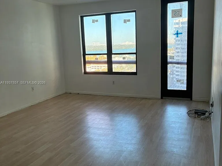 10185 Collins Ave #Penthouse 02 — Photo 29